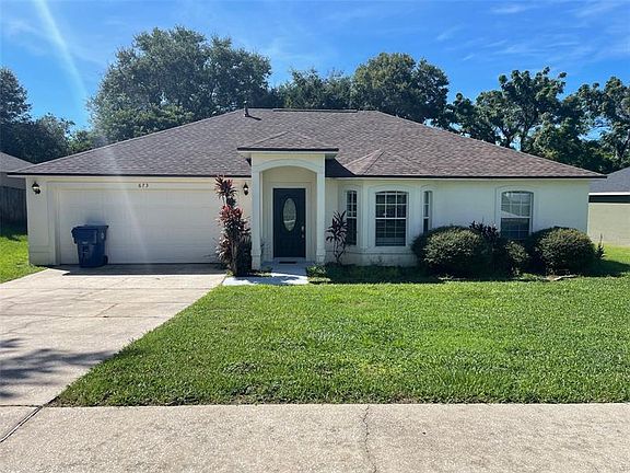 2nd image of 673 Park Valley Cir