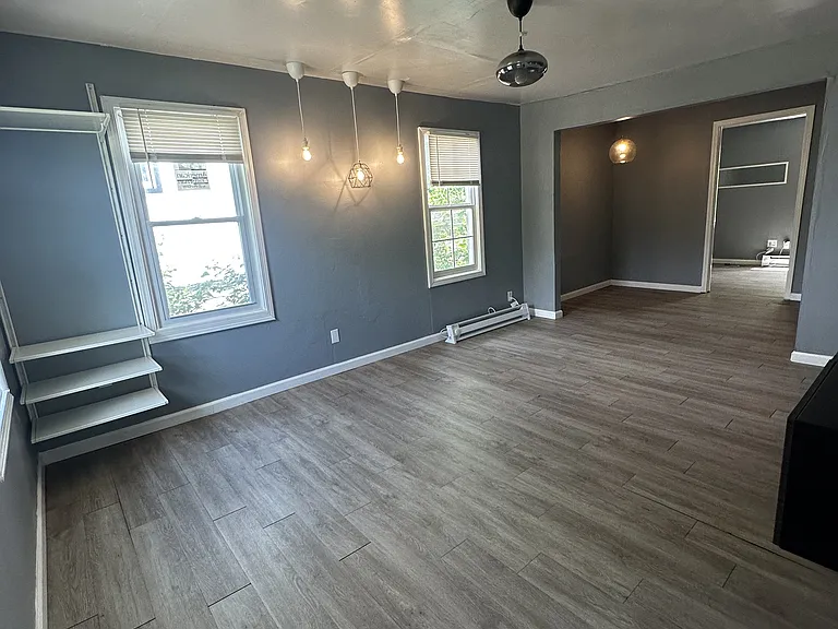 3841 Olive St — Photo 2