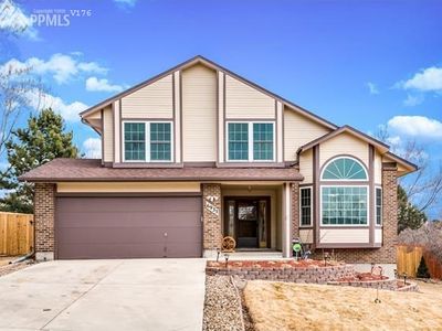 6935 Hazelwood Ln, Colorado Springs, CO, 80918