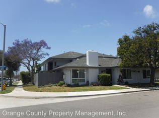 17091 Grove Cir APT C, Huntington Beach, CA 92647