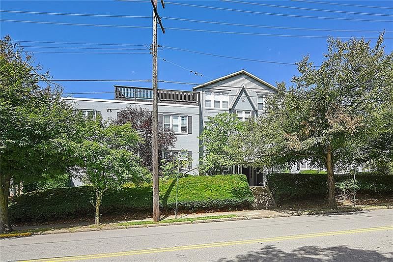 1st image of 225 E Swissvale Ave APT 9