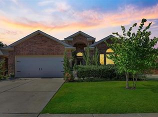 2400 Priscella Dr, Fort Worth, TX 76131