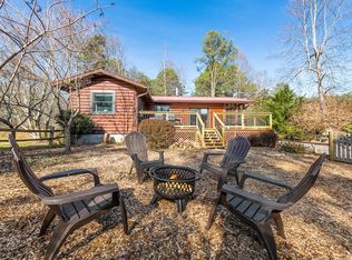 222 Mountain Rivers Rd, Mineral Bluff, GA 30559