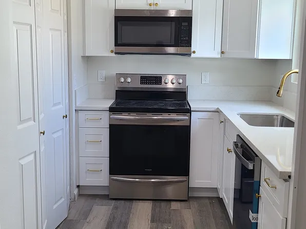 (undisclosed Address), Riverside, CA 92504