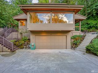 425 SW Mount Baker Dr, Issaquah, WA 98027