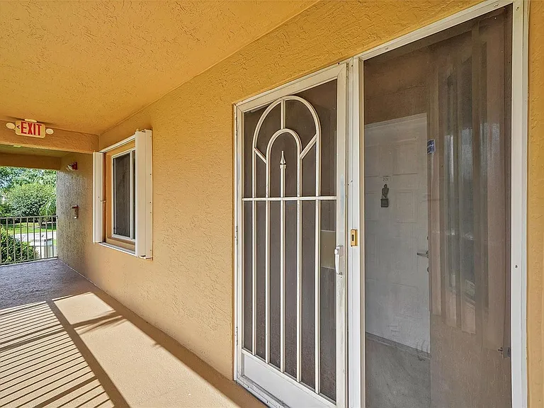 5876 Regal Glen Dr #201 — Photo 5