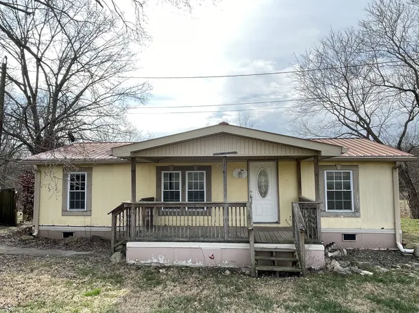 744 W Main St, Watertown, TN 37184