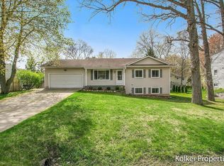 901 Argo Ave SE, Grand Rapids, MI 49546