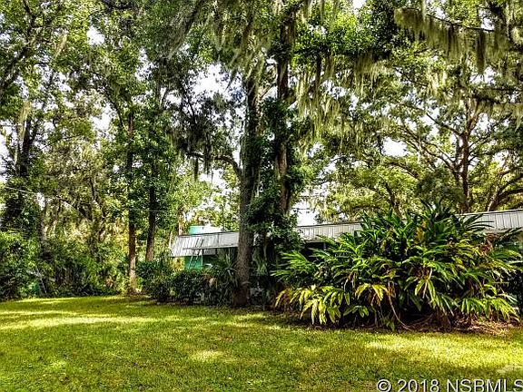 5th image of 2948 Woodland Dr