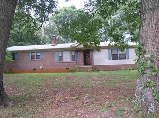 116 Brookwood Dr, Seneca, SC 29678