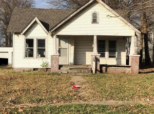 712 E 6th St, Ada, OK 74820