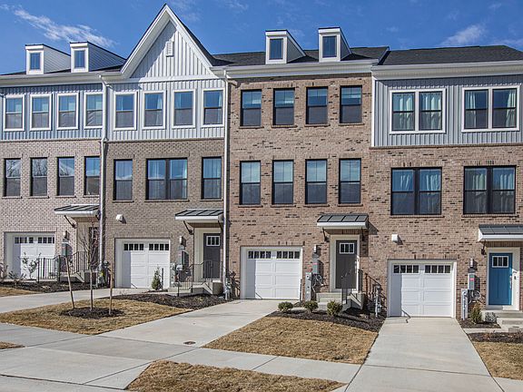 3rd image of 11558 Kirkleigh Dr
