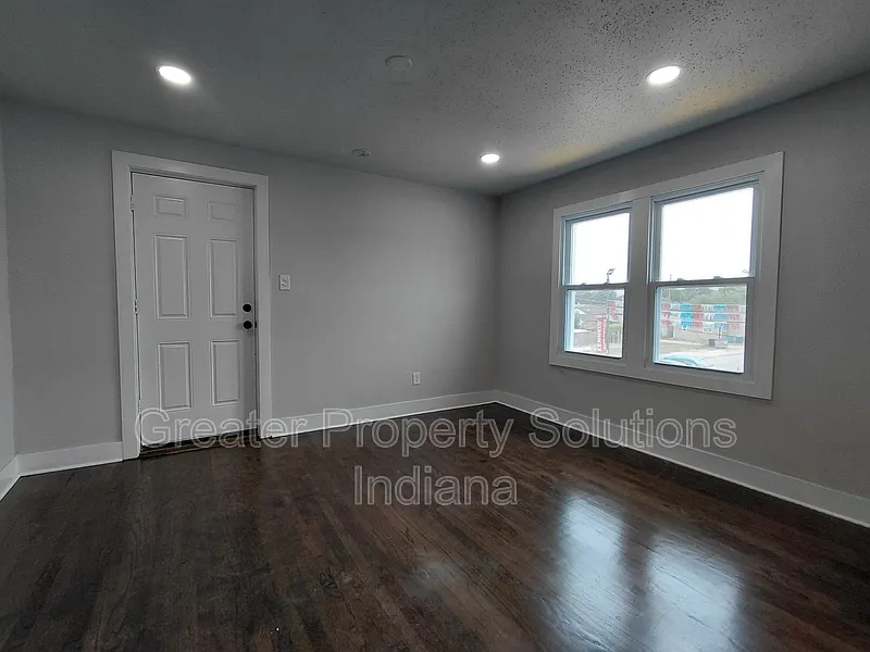 1 bed, 1.0 bath, $1,250 — Photo 2