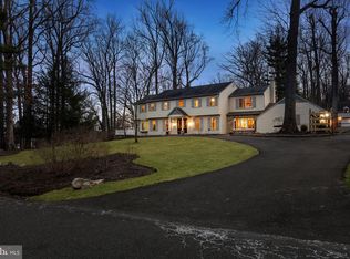 1786 Brooke Dr, New Hope, PA 18938