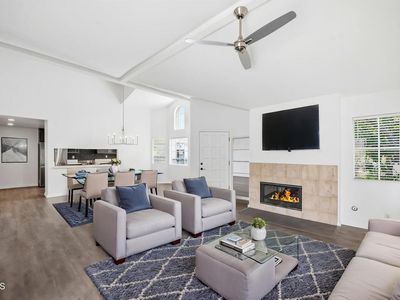 574 Charles St, Moorpark, CA, 93021