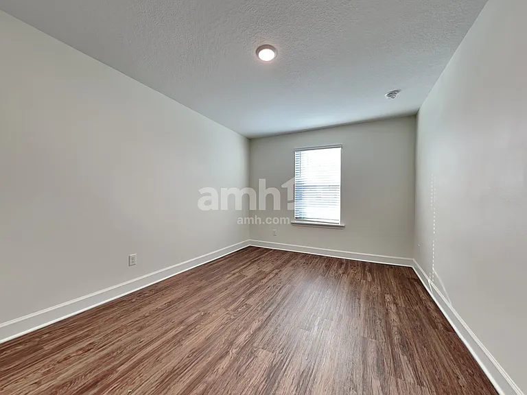 12259 Sapp Rd — Photo 27