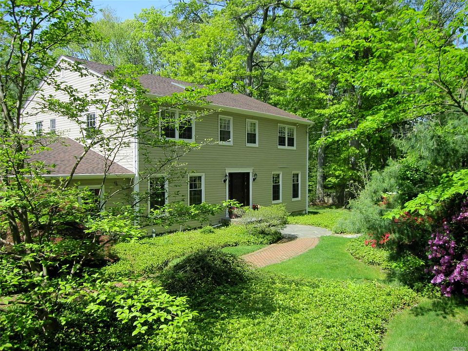 1st image of 62 Woodland Dr