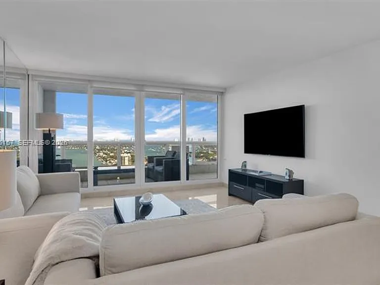 1717 N Bayshore Dr #CU-A-3332 — Photo 11