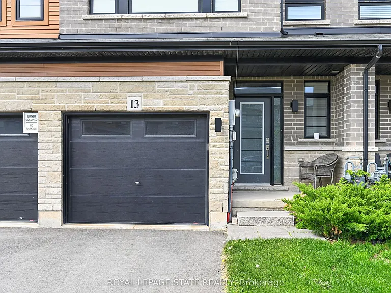 13 June Callwood Way — Photo 3