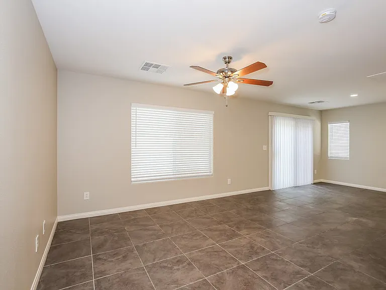 9453 Milkweed Canyon Ave — Photo 5