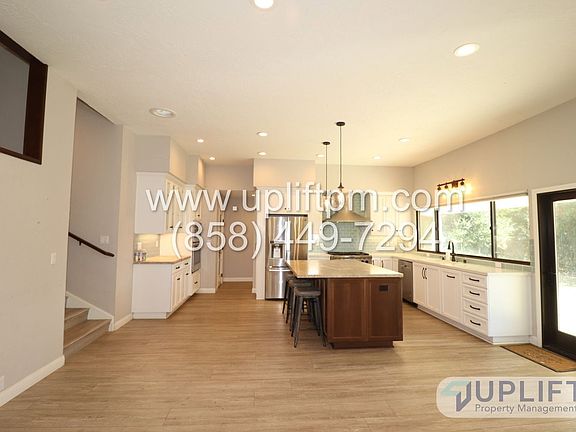 5th image of 4721 Meadowridge Rd