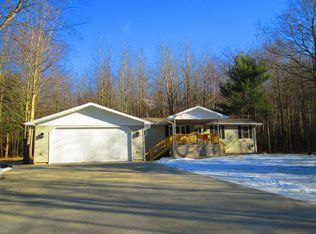 7106 Homer Lake Rd, Shelby, MI 49455