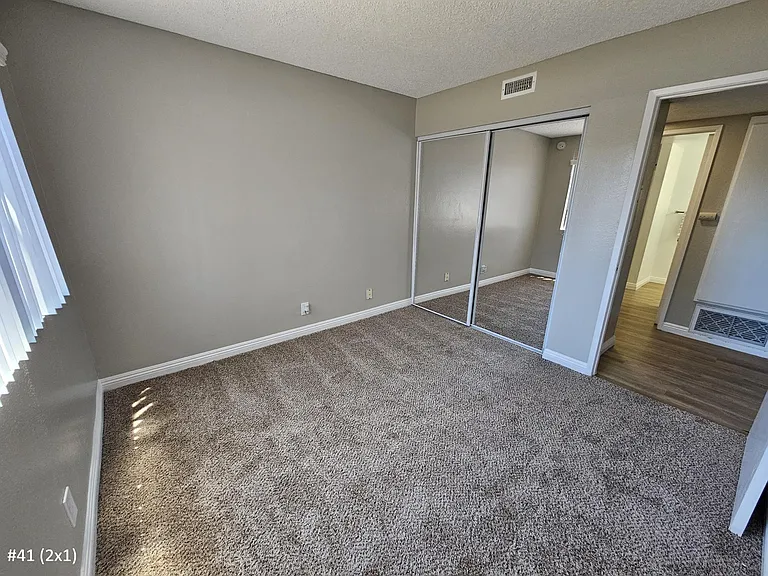 Stonewood Apartments — Photo 25