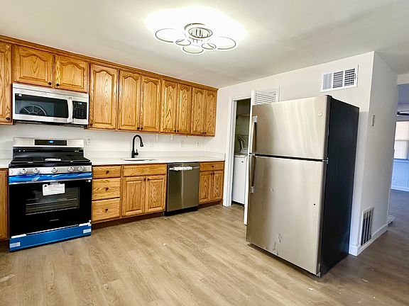 4th image of 3111 Bero Rd