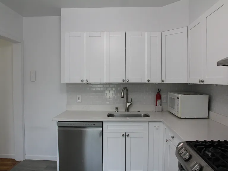 610C Grand Ave #C — Photo 12