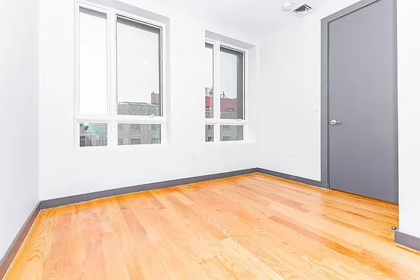 Rented by MySpaceNYC | media 5