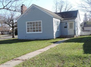 1649 Mills Ave, Muskegon, MI 49445