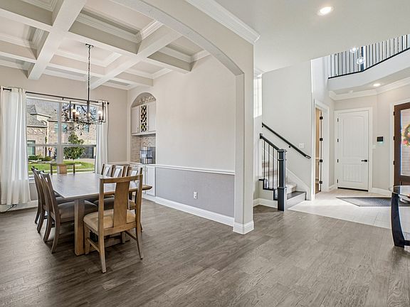 3rd image of 1036 Windy Hill Ln