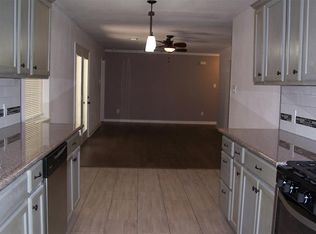 5138 Heathercrest St, Houston, TX 77045