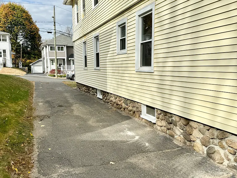 41 Putnam St #1 — Photo 2