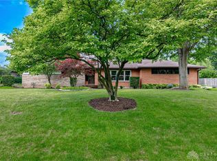 210 Cheltenham Dr, Dayton, OH 45459