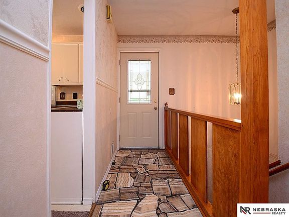 4th image of 8517 Grand Ave