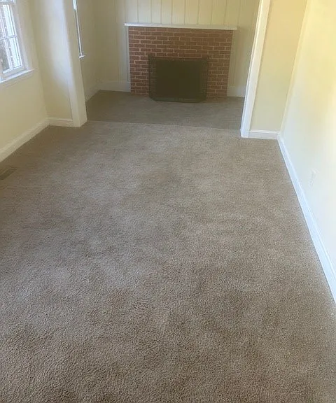 121 Torch Hill Rd — Photo 2