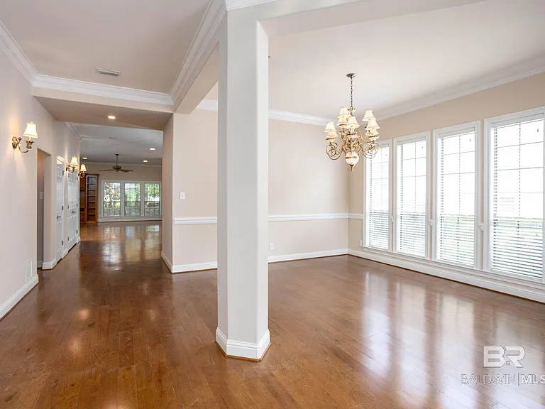 116 Chestnut Rdg — Photo 4