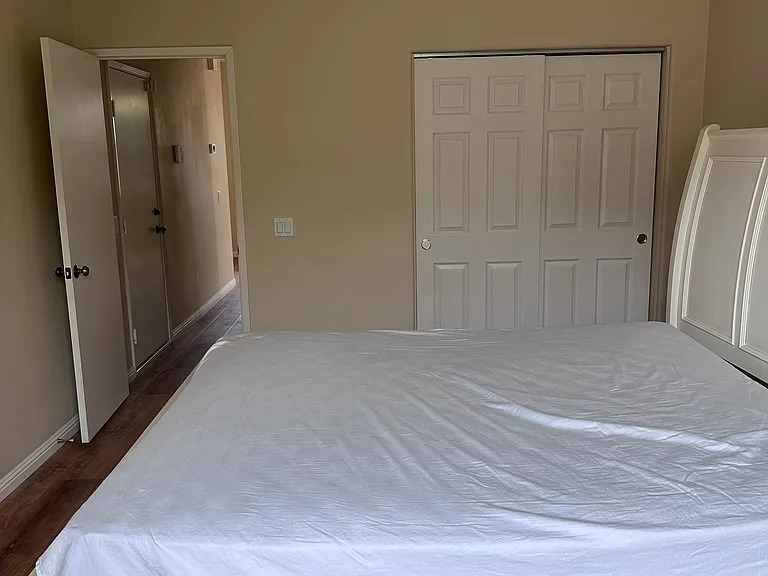 102 Shoreline Dr — Photo 15