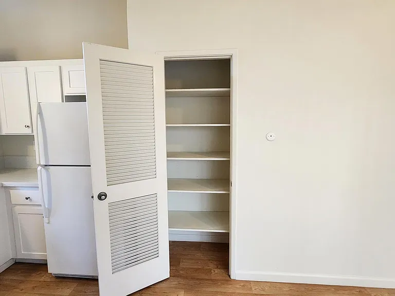 4326 Fair Oaks Blvd — Photo 15