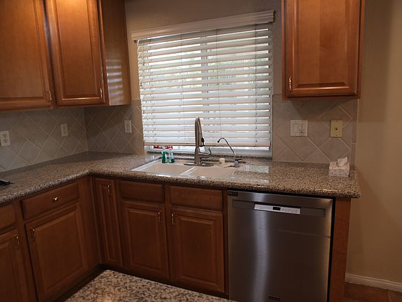 4th image of 10739 Shasta Glow Ct