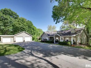 5214 Homan Falls Dr, Quincy, IL 62305