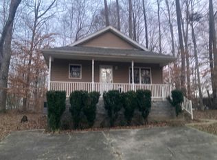 467 Lakeshore Dr, Dover, TN 37058