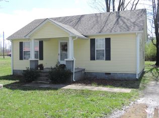 57 Ingram St, Manchester, TN 37355