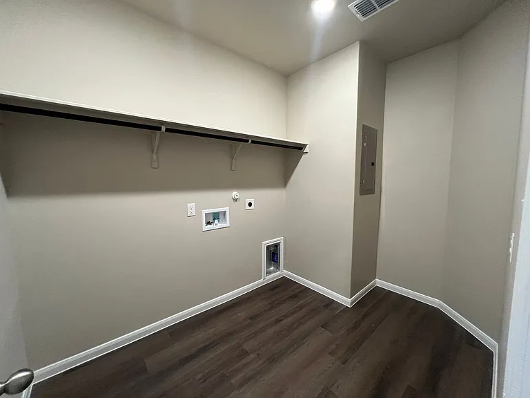 3500 Tripps Pl — Photo 12