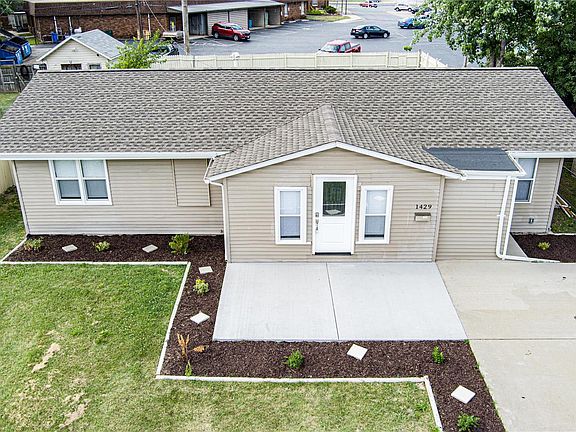 5th image of 1429 Norwood Dr