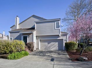 802 Vineyard Pl, Petaluma, CA 94954