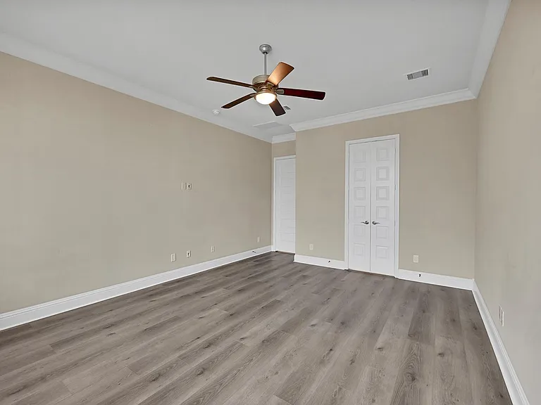 614 Imperial Blvd — Photo 15