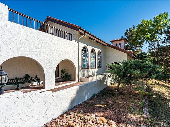 4th image of 326 E Oak Hills Drive