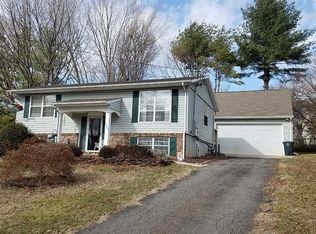 6208 Narragansett Dr, Lynchburg, VA 24502